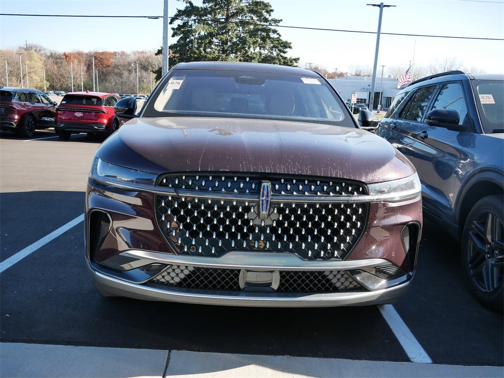 2024 Lincoln Nautilus Premiere photo 2