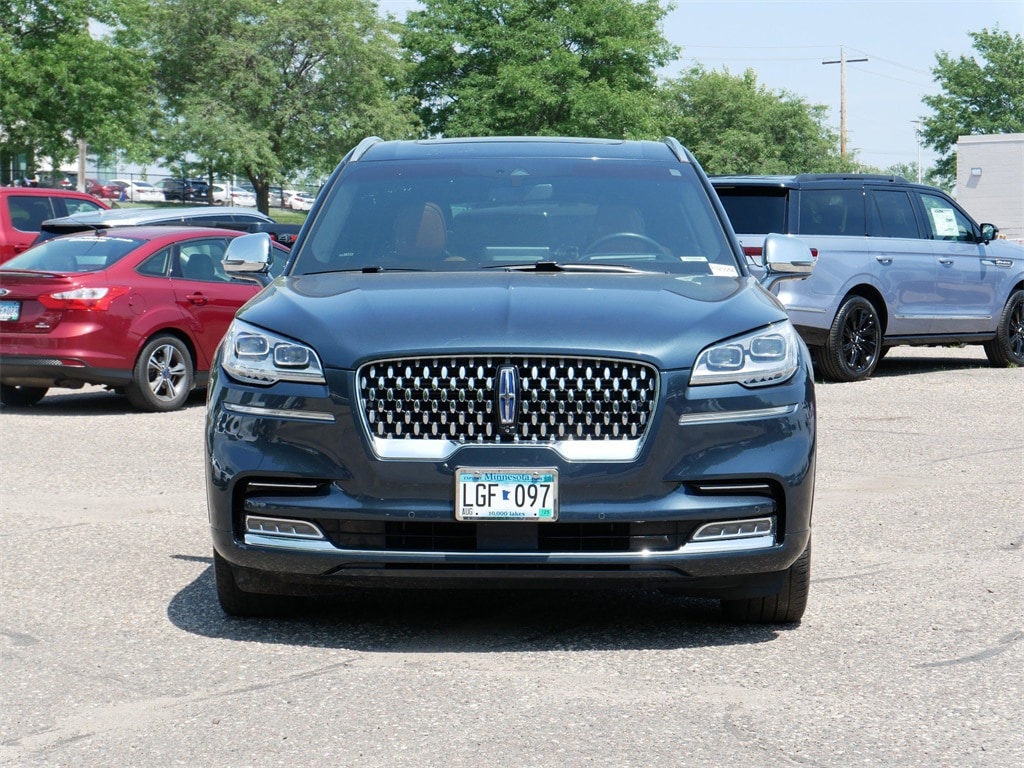 Used 2022 Lincoln Aviator Black Label Grand Touring with VIN 5LMYJ9YY5NNL02000 for sale in Saint Paul, Minnesota
