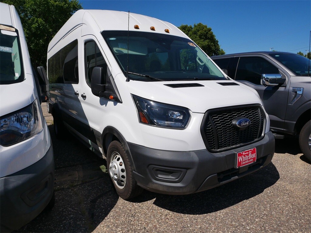2023 Ford Transit photo 2
