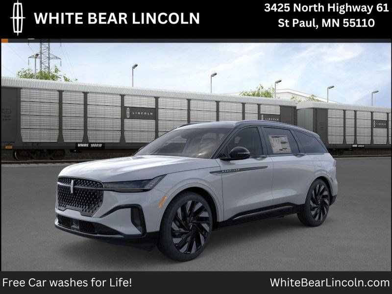 2026 Lincoln Nautilus Reserve AWD's photo