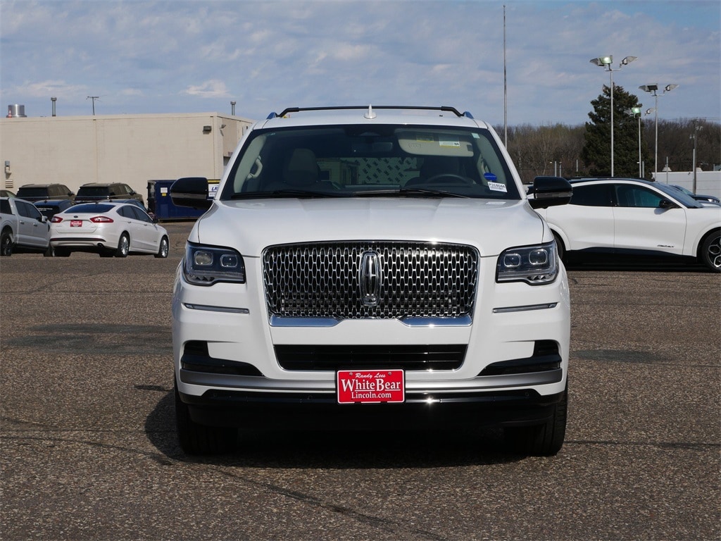 Used 2024 Lincoln Navigator Reserve with VIN 5LMJJ2LG9REL05298 for sale in Saint Paul, Minnesota