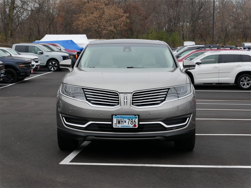 Used 2016 Lincoln MKX Reserve with VIN 2LMPJ8LP1GBL22934 for sale in Saint Paul, Minnesota