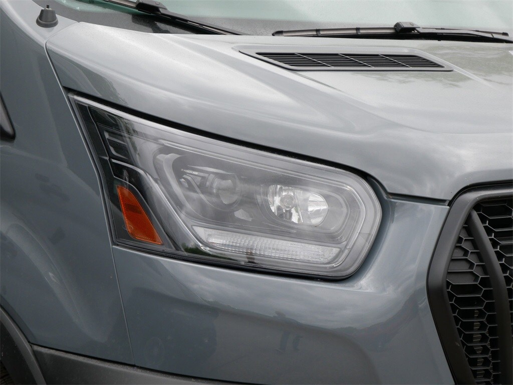 2024 Ford Transit photo 4