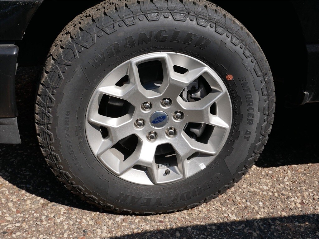 2023 Ford F-150 XL photo 3