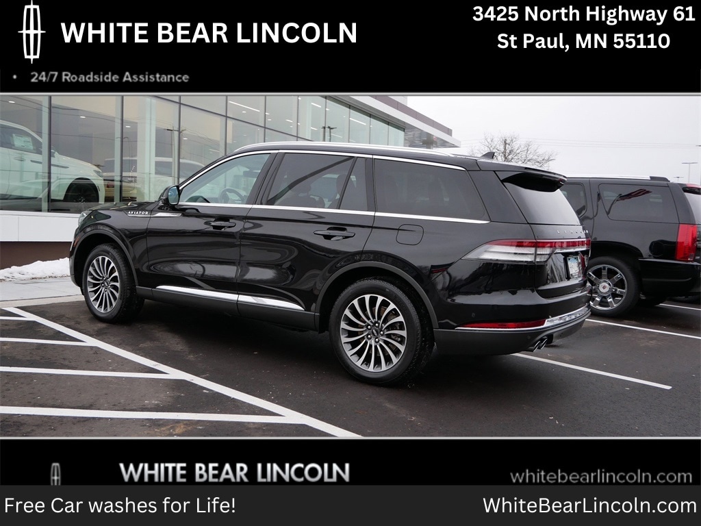 2022 Lincoln Aviator Reserve's photo