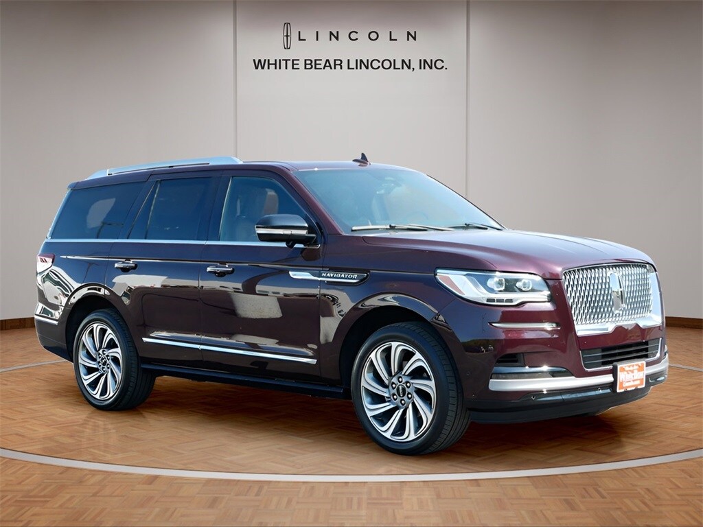 2023 Lincoln Navigator Reserve photo 3