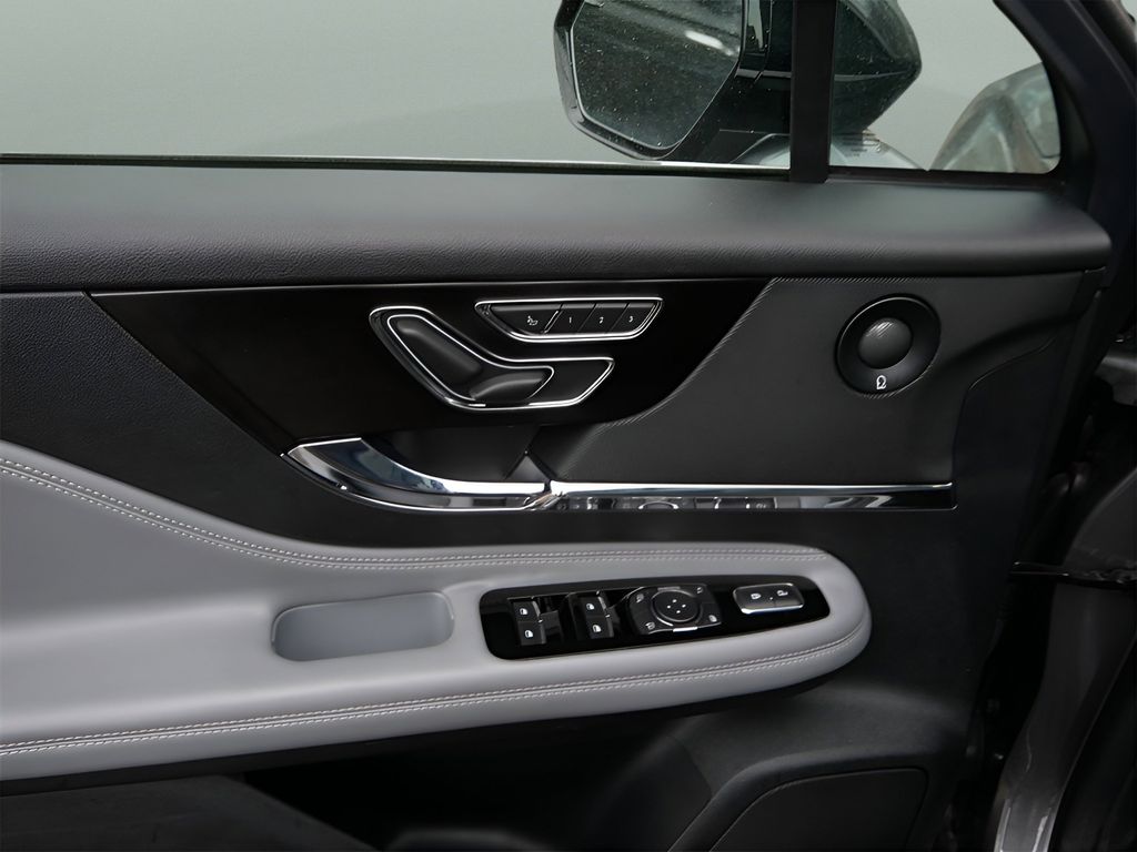 2022 Lincoln Corsair Reserve - Photo 16