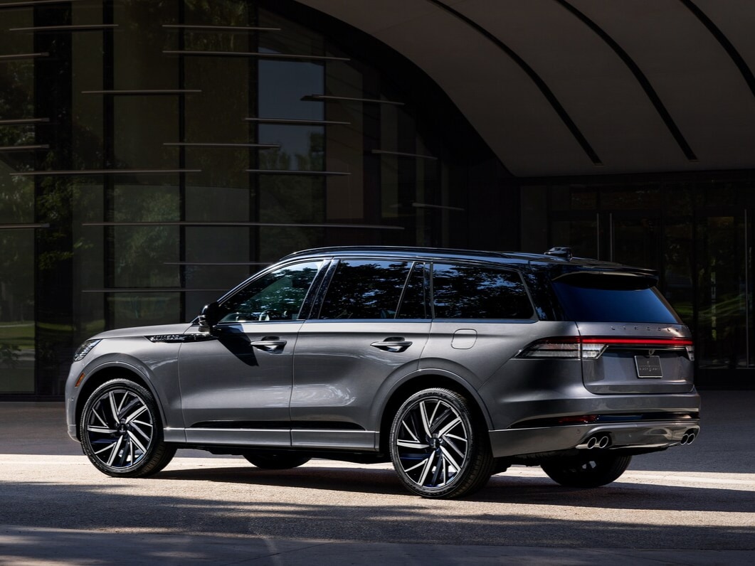 Lincoln Aviator