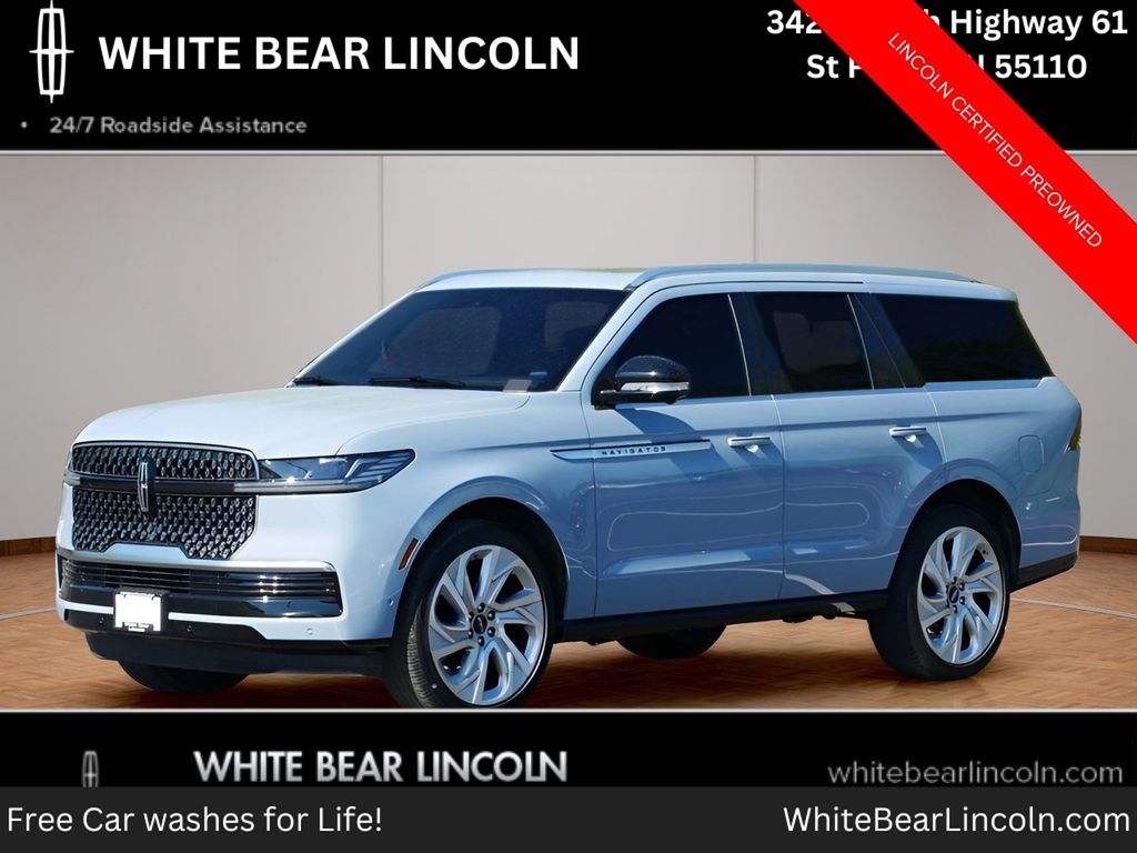 2025 Lincoln Navigator Reserve 4WD's photo