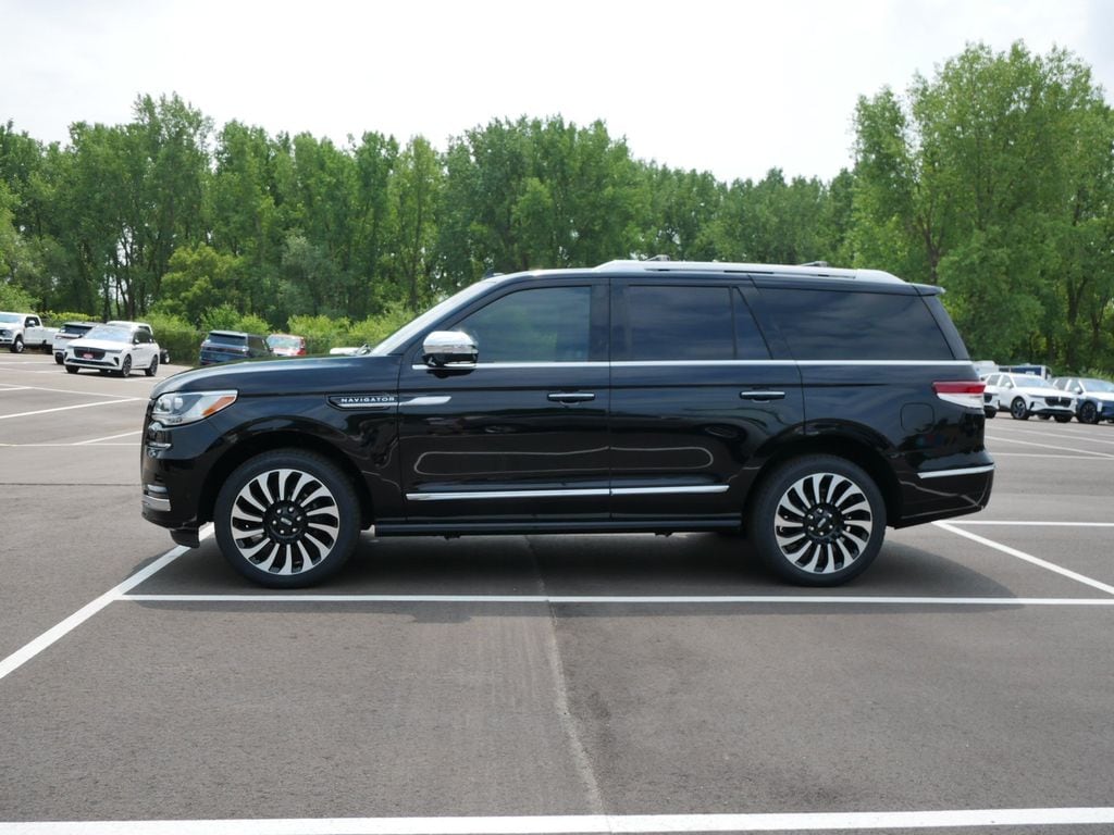 Used 2024 Lincoln Navigator Black Label with VIN 5LMJJ2TG0REL12480 for sale in Saint Paul, Minnesota