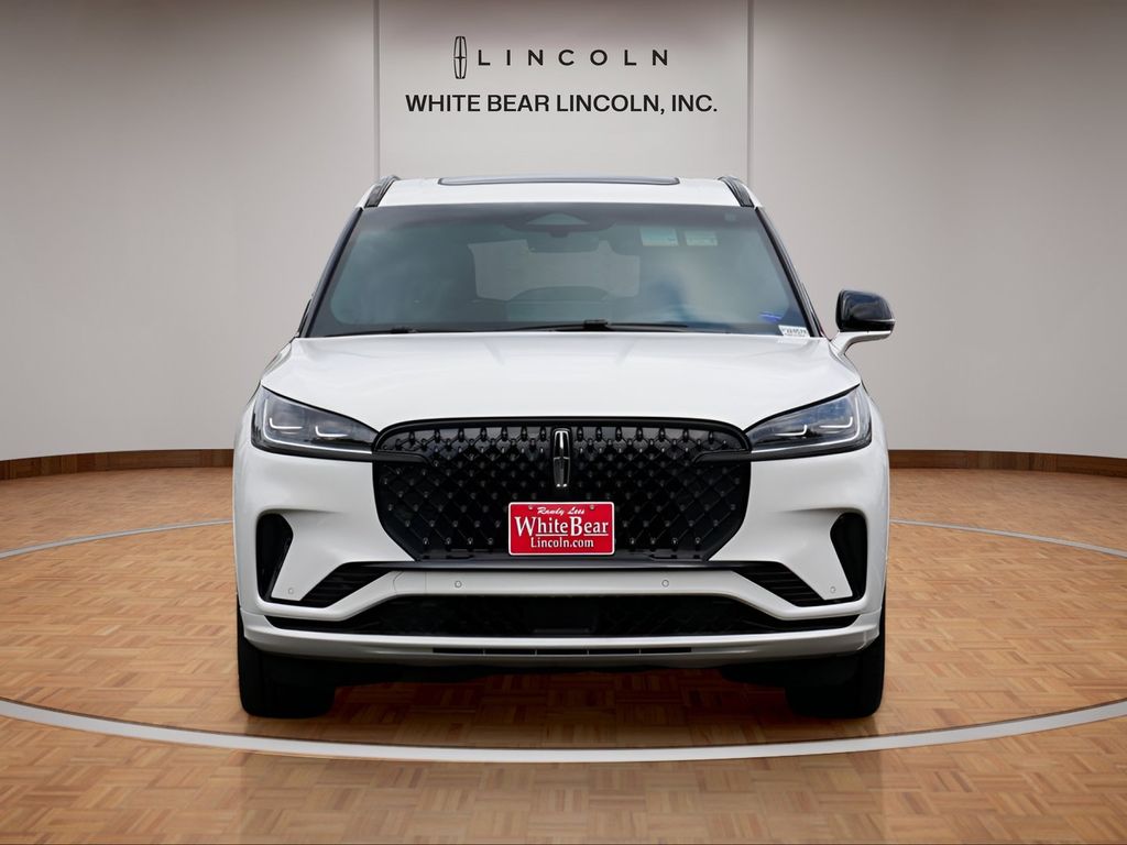 Used 2025 Lincoln Aviator Reserve with VIN 5LM5J7XC3SGL15549 for sale in Saint Paul, Minnesota