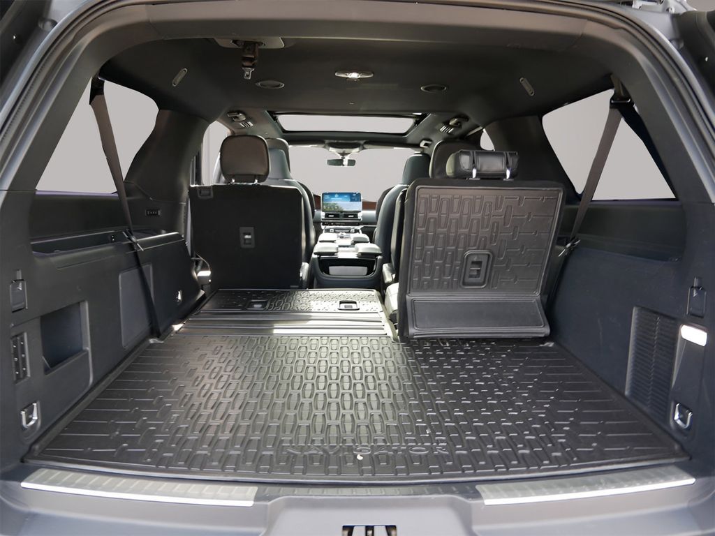 2022 Lincoln Navigator Reserve L - Photo 12