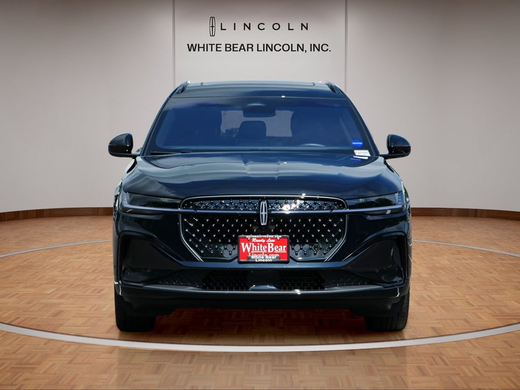 Used 2024 Lincoln Nautilus Reserve with VIN 5LMPJ8KA6RJ869489 for sale in Saint Paul, Minnesota