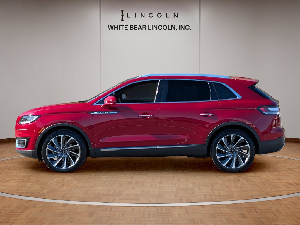 Used 2020 Lincoln Nautilus Reserve with VIN 2LMPJ8K99LBL30261 for sale in Saint Paul, Minnesota