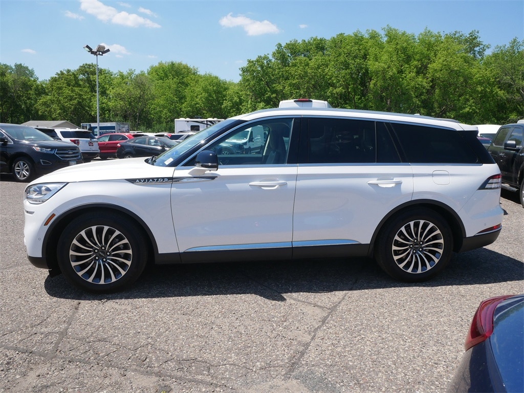 Used 2023 Lincoln Aviator Reserve with VIN 5LM5J7XC4PGL30200 for sale in Saint Paul, Minnesota