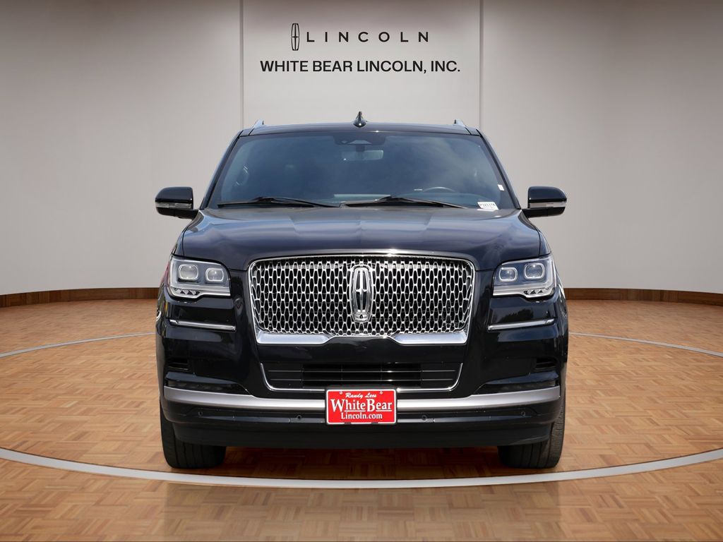 Used 2022 Lincoln Navigator Reserve L with VIN 5LMJJ3KT1NEL05200 for sale in Saint Paul, Minnesota