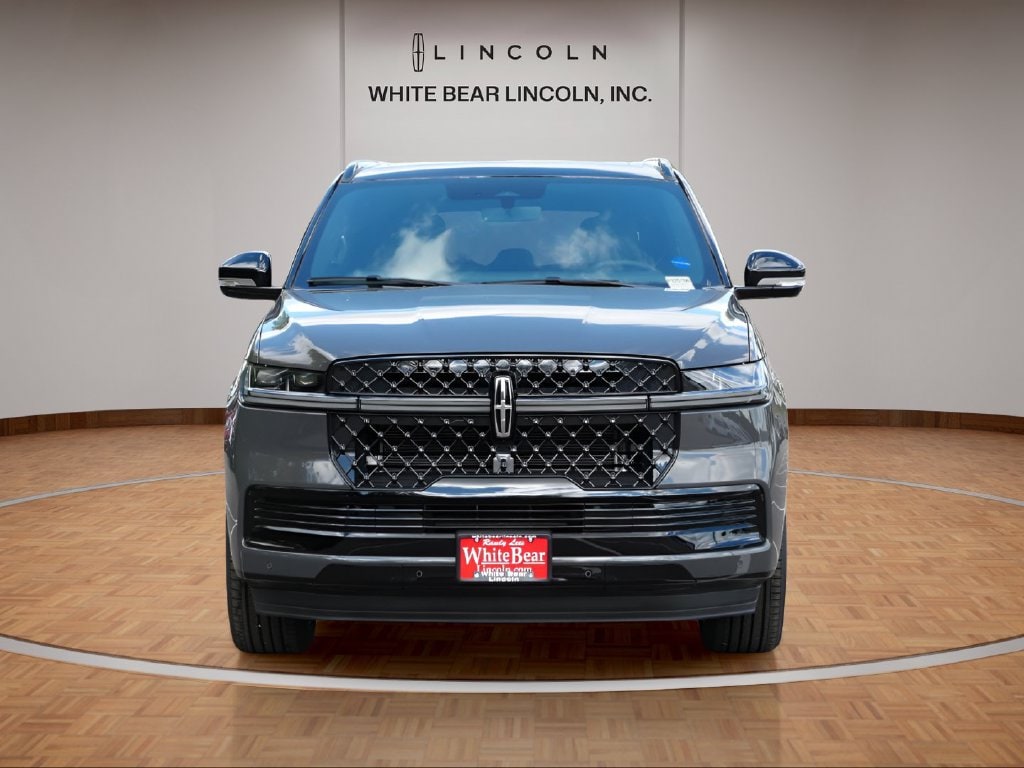 Used 2026 Lincoln Navigator Black Label L with VIN 5LMJJ3TG4TEL10342 for sale in Saint Paul, Minnesota