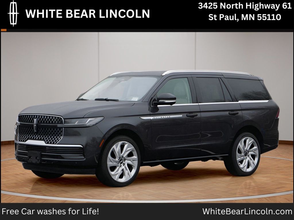2025 Lincoln Navigator Reserve 4WD's photo