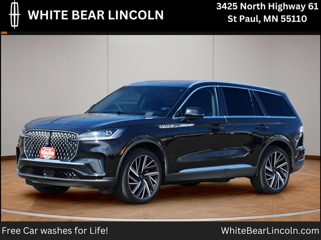 2025 Lincoln Aviator Reserve AWD's photo