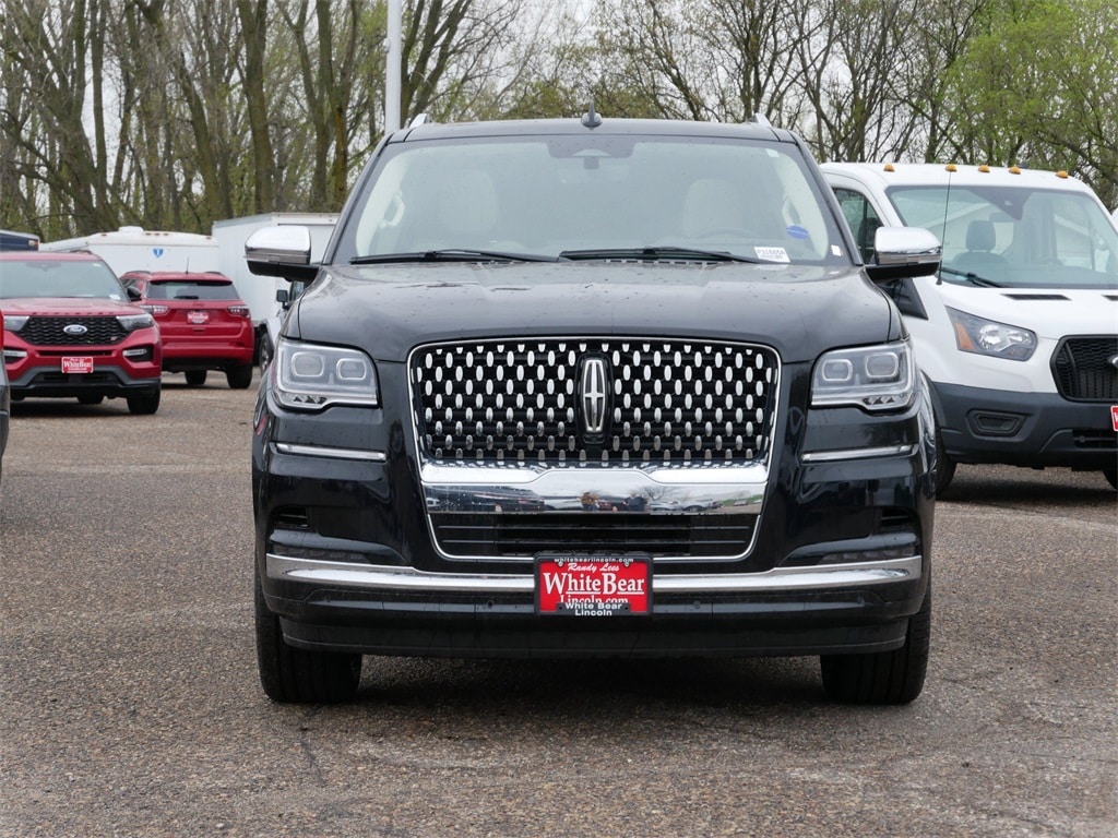 Used 2024 Lincoln Navigator Black Label with VIN 5LMJJ2TG7REL06059 for sale in Saint Paul, Minnesota