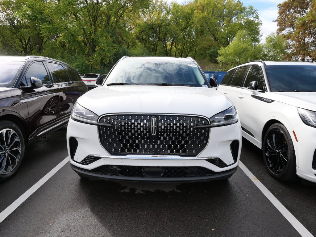 Used 2025 Lincoln Aviator Reserve with VIN 5LM5J7XCXSGL08341 for sale in Saint Paul, Minnesota