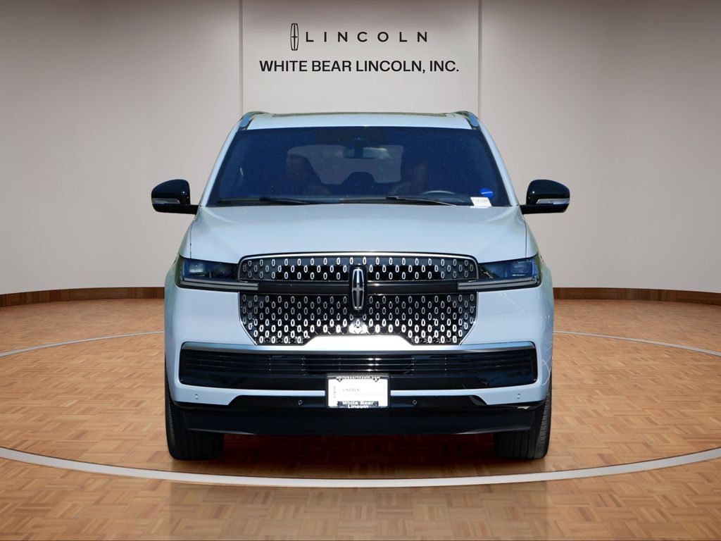 Certified 2025 Lincoln Navigator Reserve with VIN 5LMJJ2LG9SEL00673 for sale in Saint Paul, Minnesota