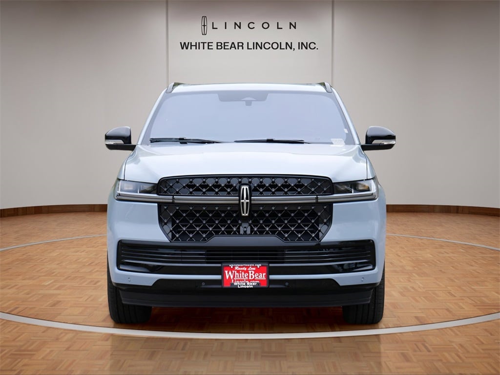 Used 2025 Lincoln Navigator Reserve with VIN 5LMJJ2LG7SEL06875 for sale in Saint Paul, Minnesota