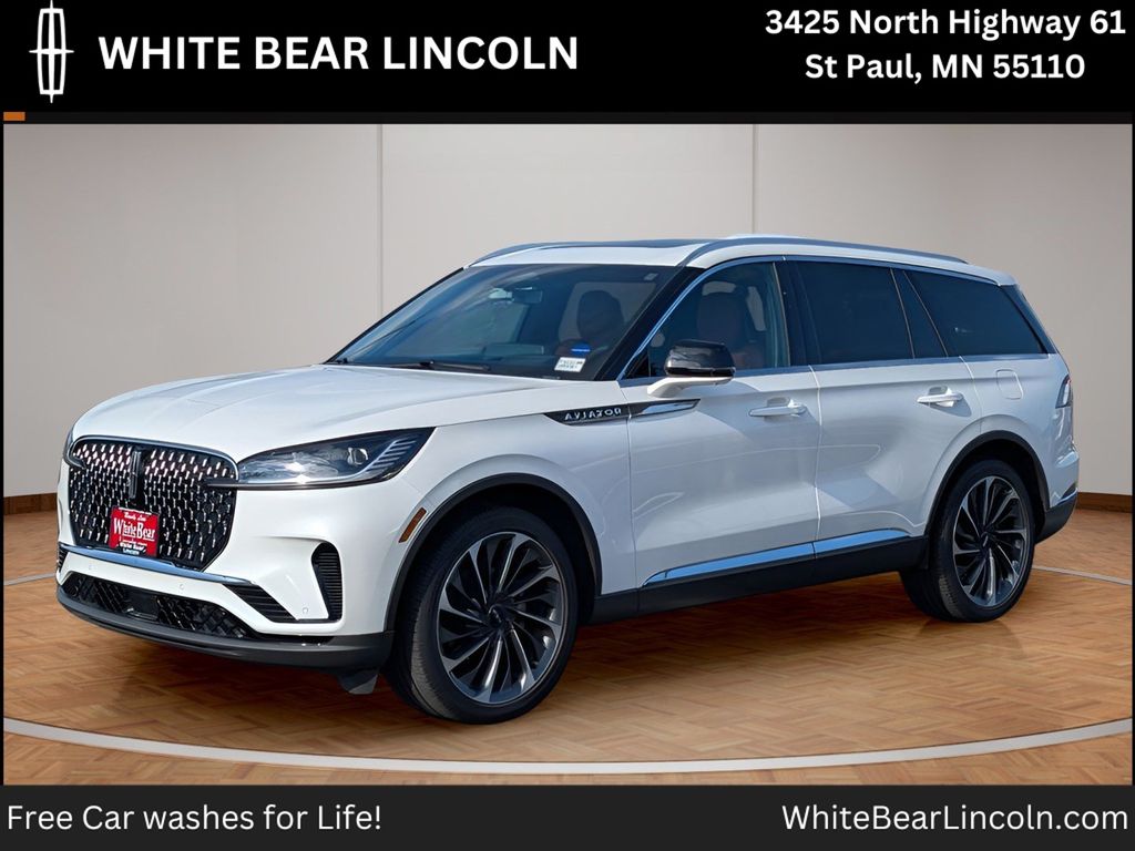 2025 Lincoln Aviator Reserve AWD's photo