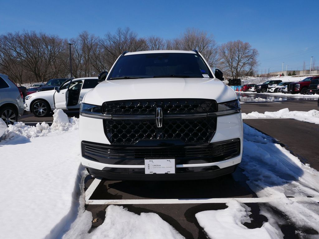 Certified 2025 Lincoln Navigator Reserve with VIN 5LMJJ2LG8SEL01877 for sale in Saint Paul, Minnesota