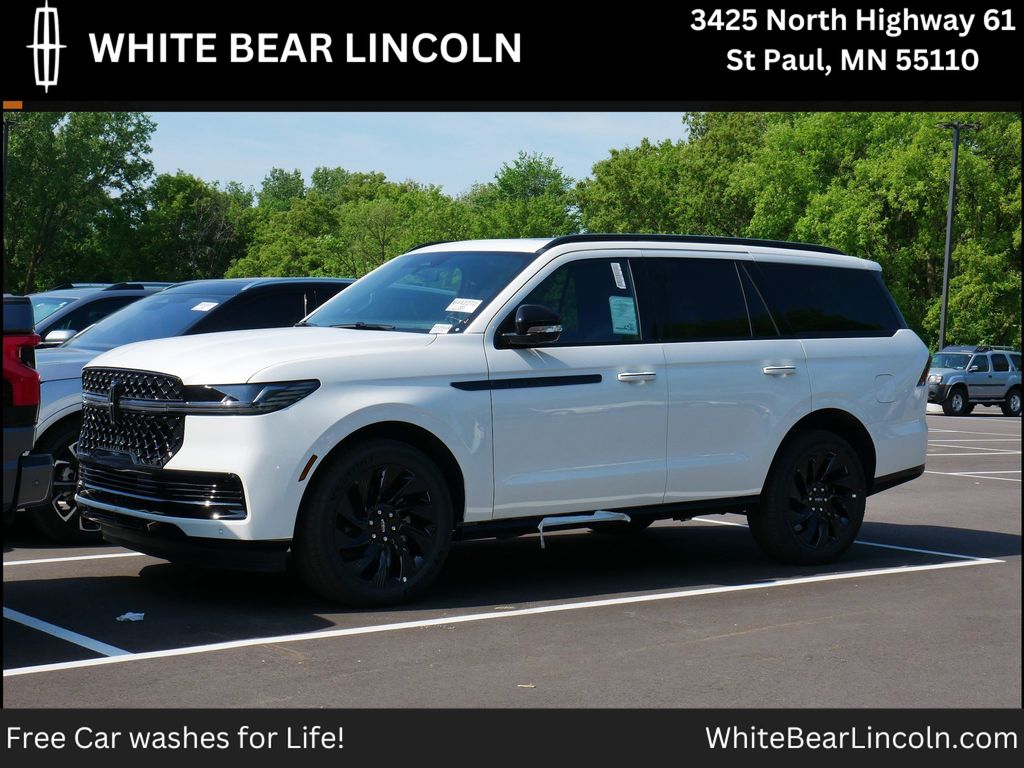 2026 Lincoln Navigator Reserve 4WD's photo