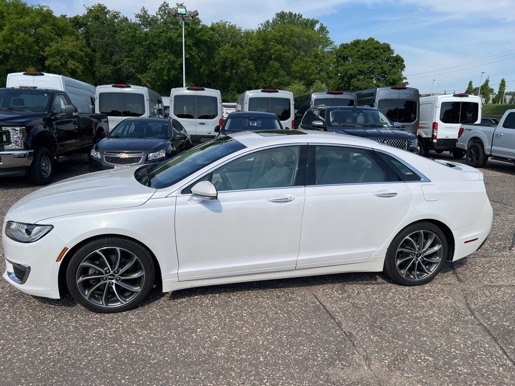 Used 2019 Lincoln MKZ Reserve I with VIN 3LN6L5D94KR605595 for sale in Saint Paul, Minnesota