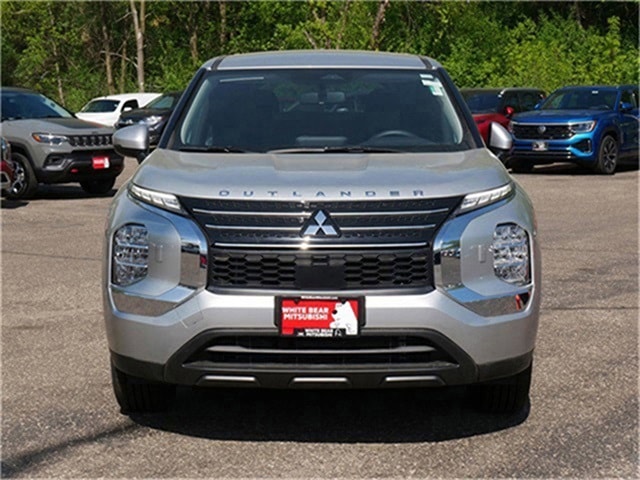 Certified 2024 Mitsubishi Outlander ES with VIN JA4J4UA82RZ058215 for sale in White Bear Lake, Minnesota