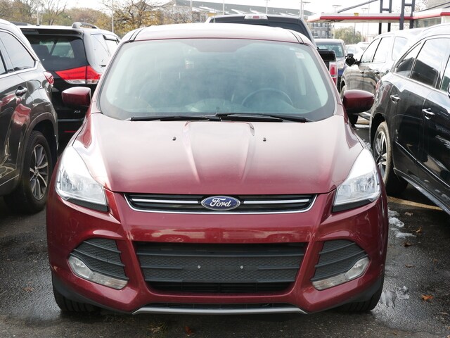 Used 2016 Ford Escape SE with VIN 1FMCU0GX1GUB47690 for sale in White Bear Lake, Minnesota