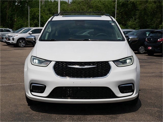 Used 2023 Chrysler Pacifica Limited with VIN 2C4RC1GG7PR533065 for sale in White Bear Lake, Minnesota
