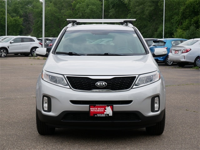 Used 2015 Kia Sorento LX with VIN 5XYKTDA67FG634127 for sale in White Bear Lake, Minnesota