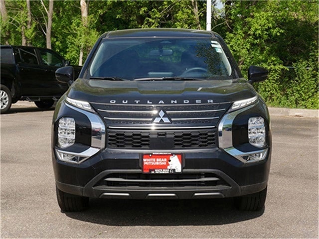 Certified 2024 Mitsubishi Outlander ES with VIN JA4J4UA89RZ074069 for sale in White Bear Lake, Minnesota