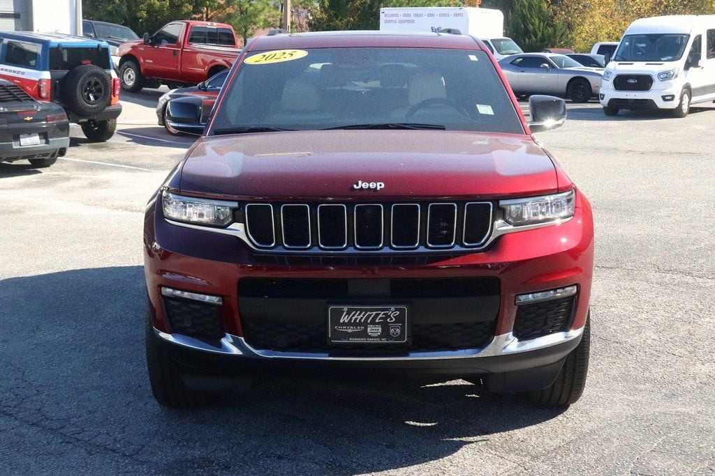 New 2025 Jeep Grand Cherokee L LIMITED 4X4 Sport Utility
