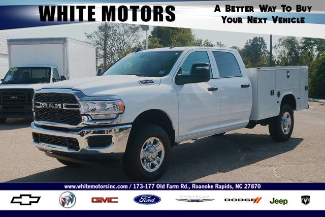2024 RAM 3500 Tradesman 4X4 Crew Cab LWB's photo