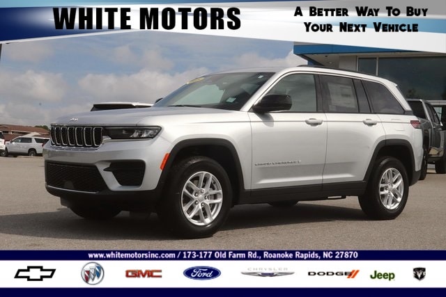 2025 Jeep Grand Cherokee LAREDO X 4X4