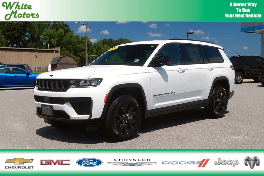 New 2026 Jeep Grand Cherokee L LAREDO ALTITUDE 4X4 Sport Utility