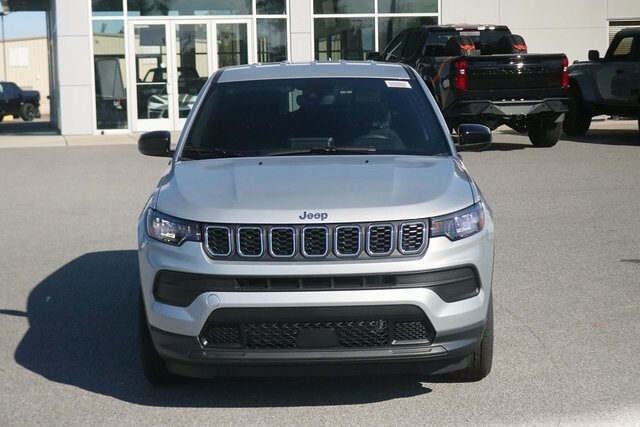 2025 Jeep Compass Sport photo 2