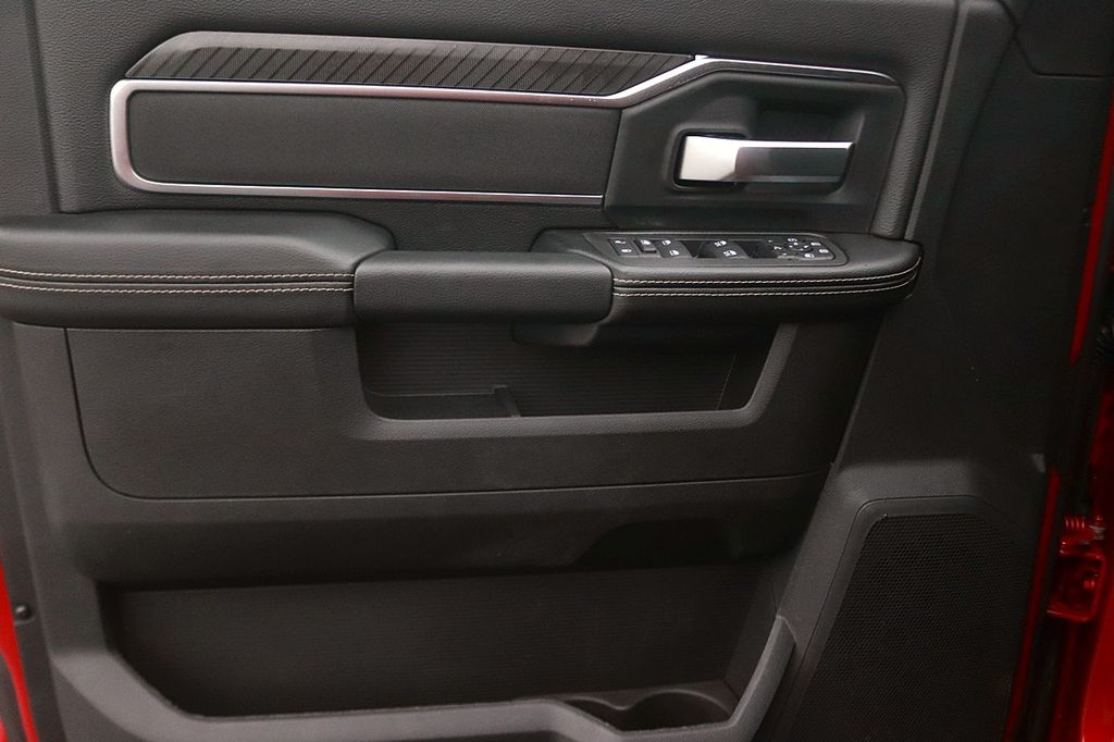 2026 RAM 2500 Big Horn - Photo 11