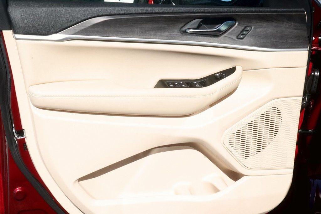 2025 Jeep Grand Cherokee L Limited - Photo 10