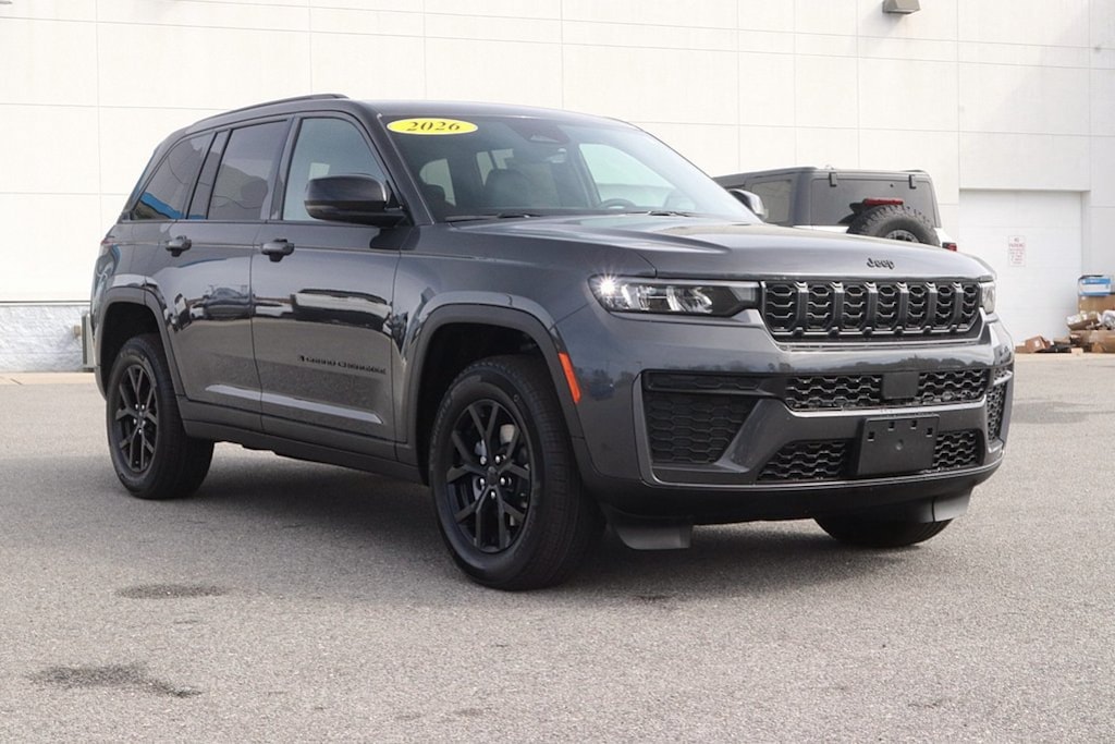 New 2026 Jeep Grand Cherokee LAREDO 4X4 Sport Utility