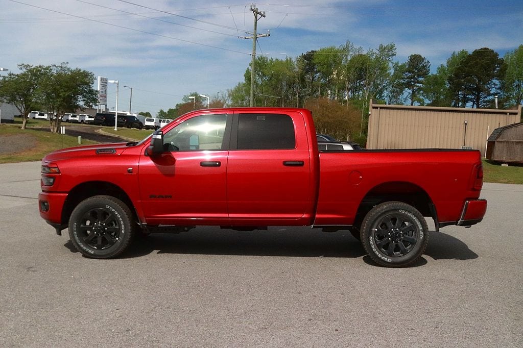 New 2026 Ram 2500 BIG HORN CREW CAB 4X4 6'4 BOX Pickup