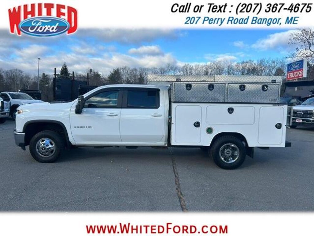 Used 2023 Chevrolet Silverado 3500HD Chassis LT Crew Cab/Chassis
