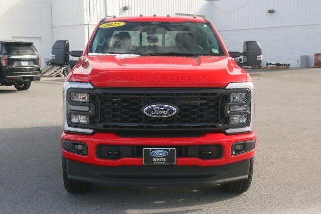 2025 Ford F-350 XL photo 2