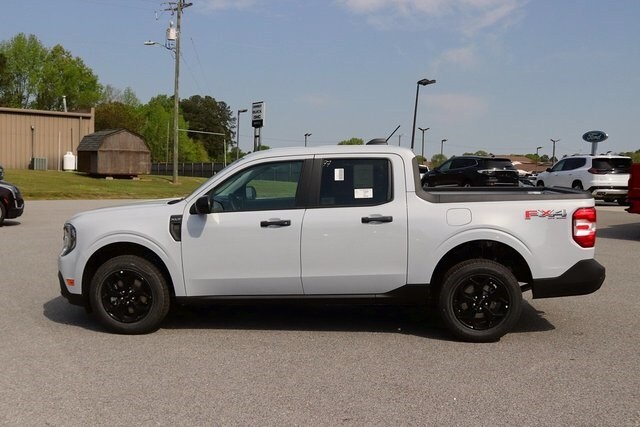 2025 Ford Maverick XLT photo 3
