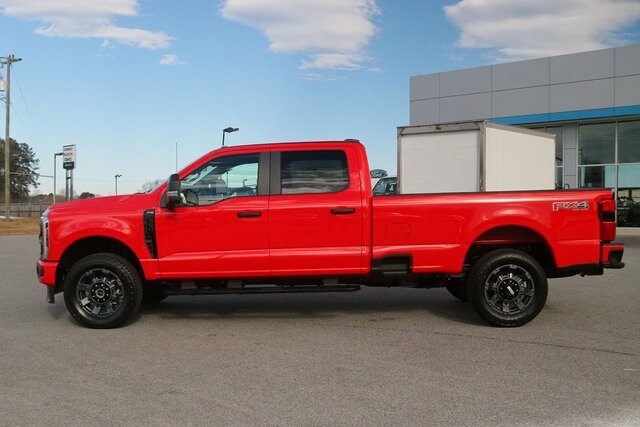 2025 Ford F-350 XL photo 4