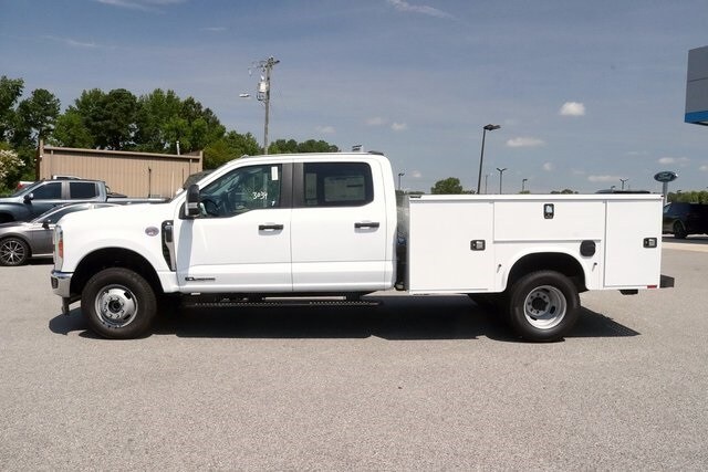 2025 Ford F-350 XL photo 4